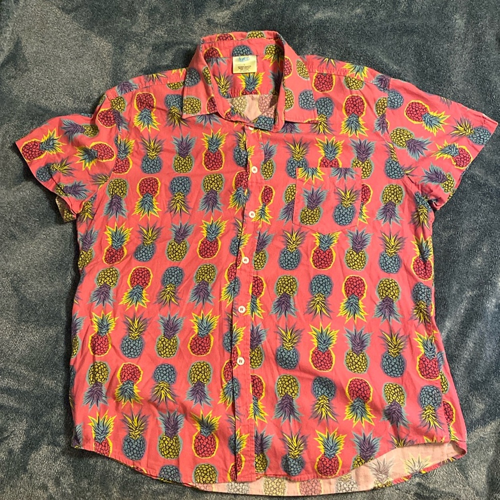 COPY - Pink Large Hawaiian Men’s Button Down Shirt with Pineapple print.